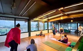 Hotel Green View - Behind Pramarth Niketan